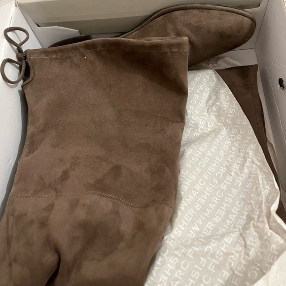 Brown Marc Fischer over the knee boots. Size 9. - Picture 2 of 7